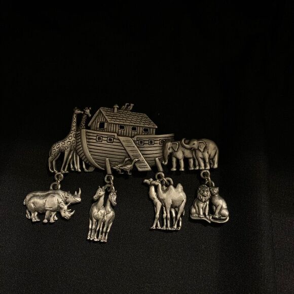 Vintage Noah’s Ark Pewter Brooch by JJ - Picture 1 of 5